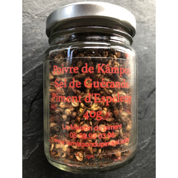 Poivre de Kämpöt sel de Guérande et piment d'Espelette