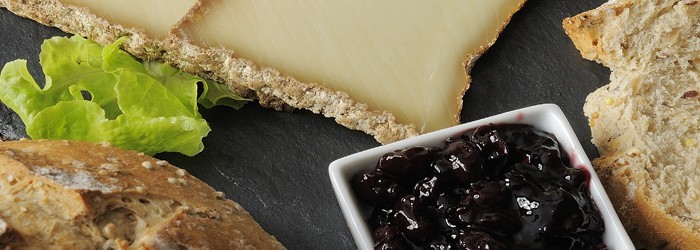 Fromage Basque de brebis et ses confitures